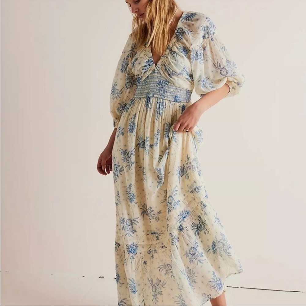 Free People Dress Large
Great Condition - Picture 4 of 5